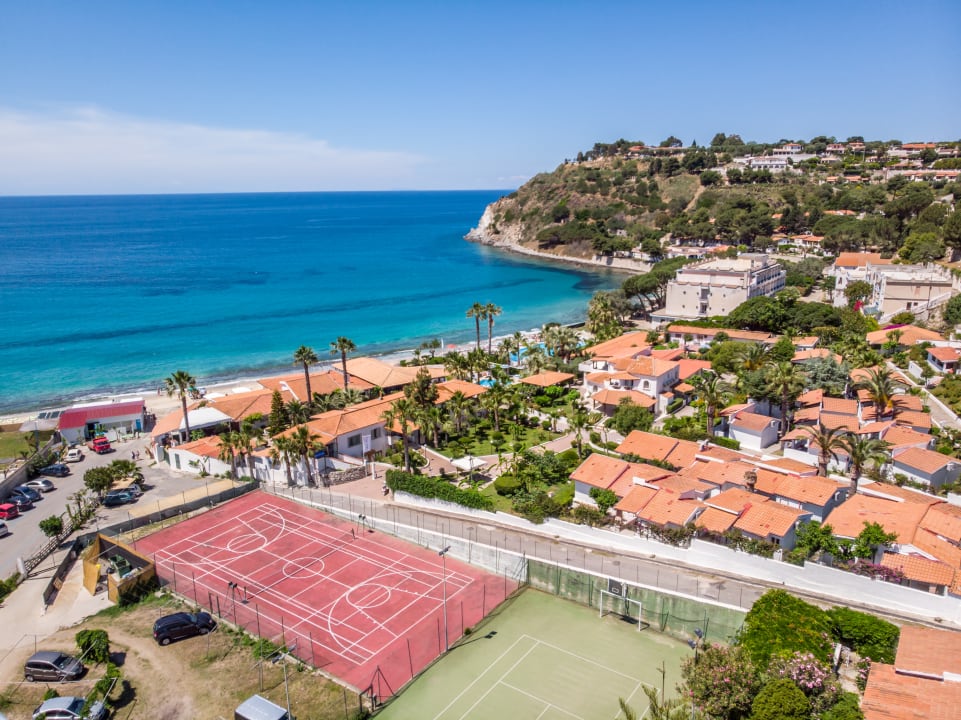 Außenansicht Villaggio Baia d'Ercole