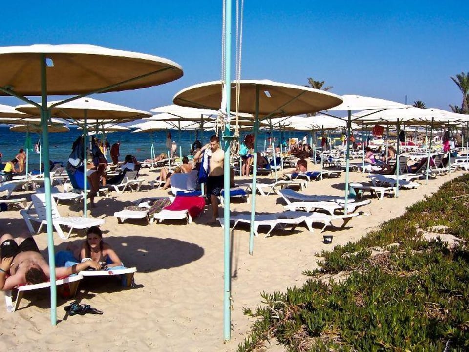 Hotelstrand Hotel El Mouradi Skanes Beach