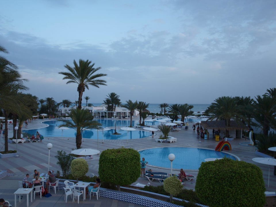 Poolanlage Hotel El Mouradi Djerba Menzel