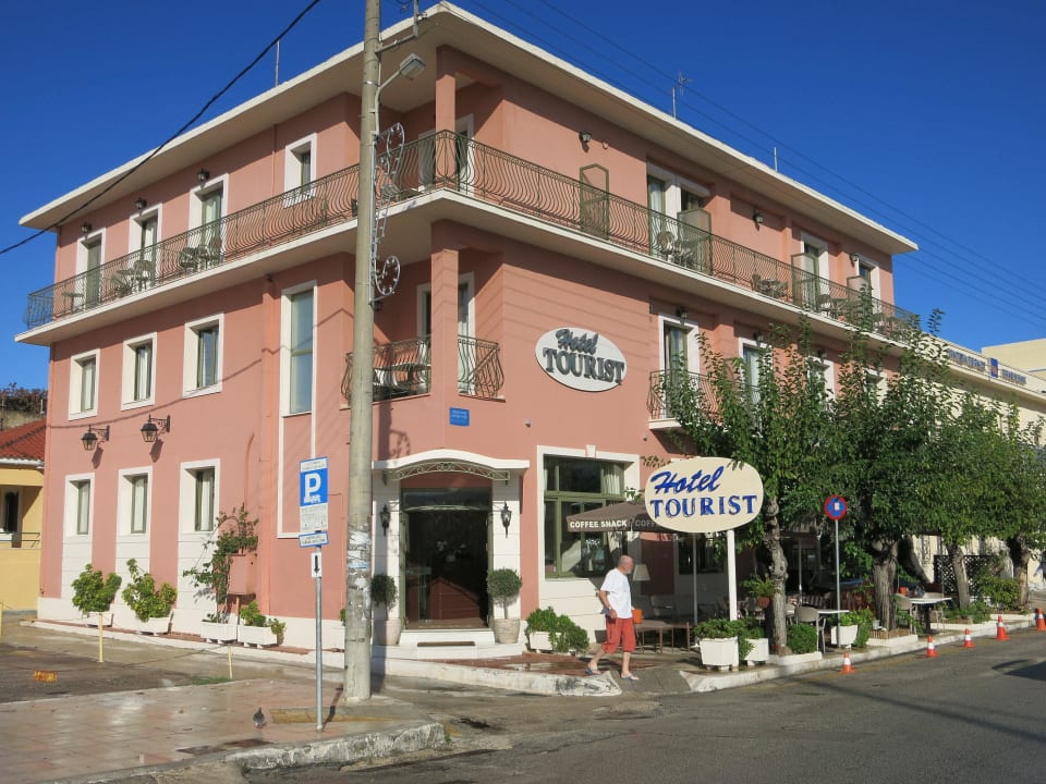 Hotel Tourist Hotel Tourist