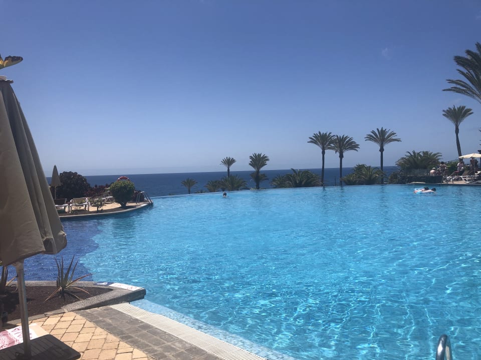 Pool R2 Rio Calma Hotel & Spa & Conference