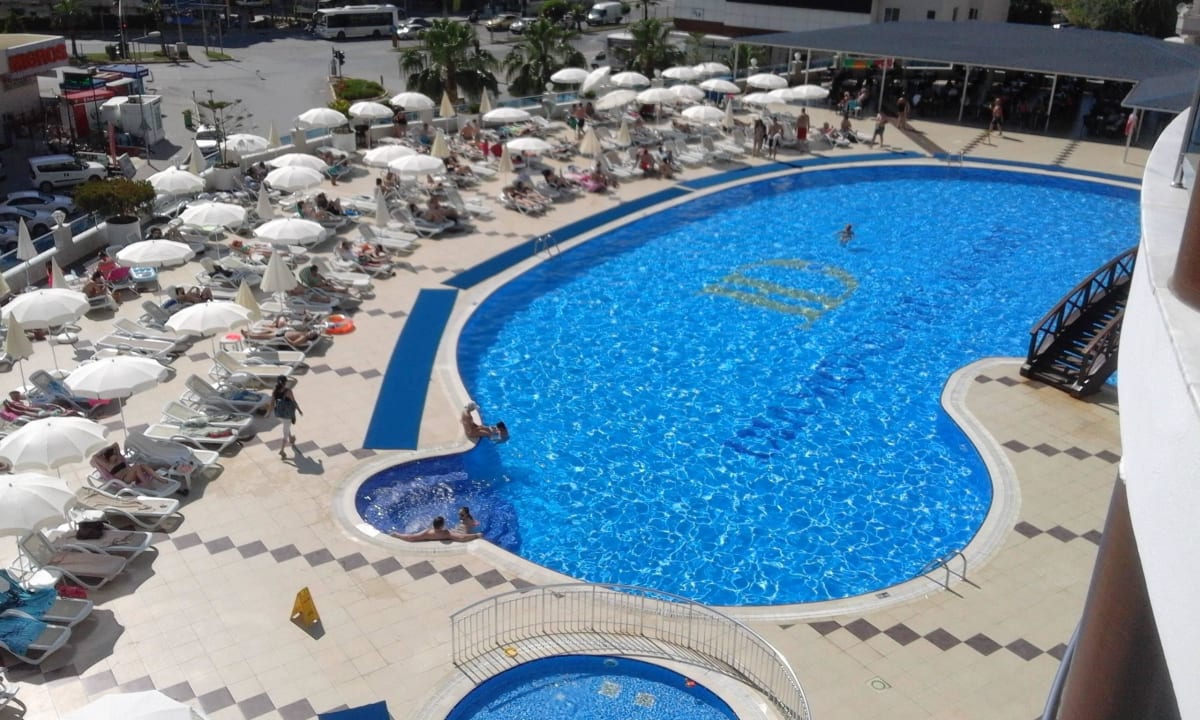 Schöner und sauberer Pool Diamond Hill Resort Hotel