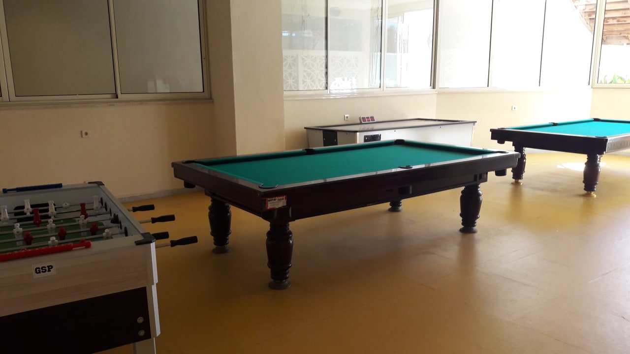 Sport & Freizeit Well Palace Side