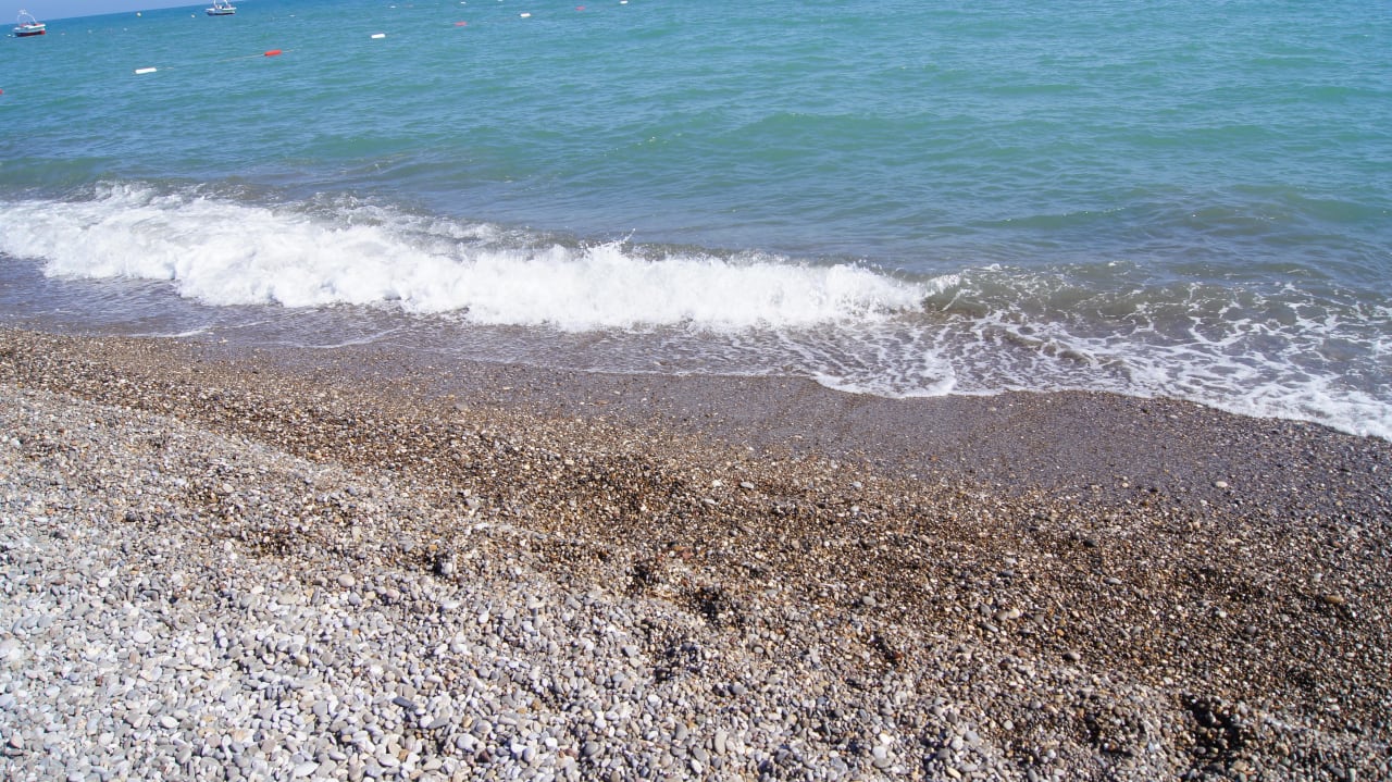 Badeschuhe unbedingt mitnehmen  Belek Beach Resort Hotel