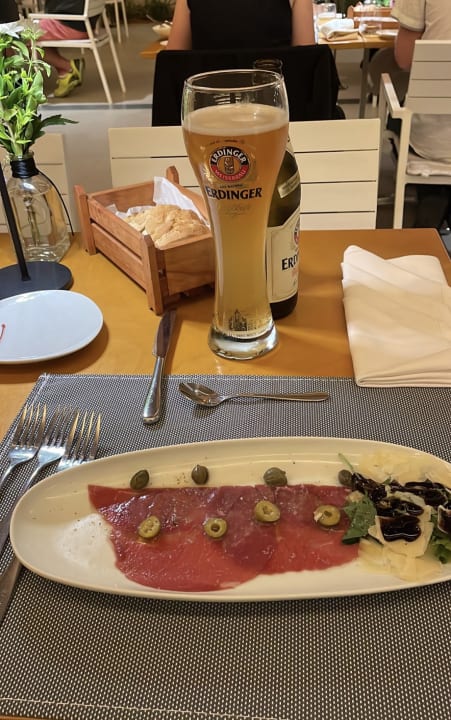 Gastro Anissa Beach & Village