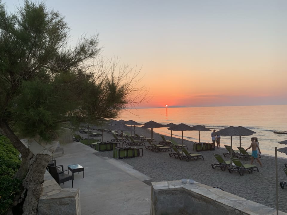 Strand Rethymno Palace