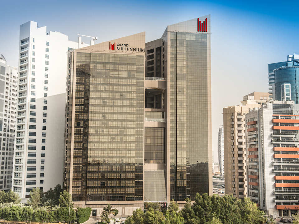 Außenansicht Grand Millennium Dubai