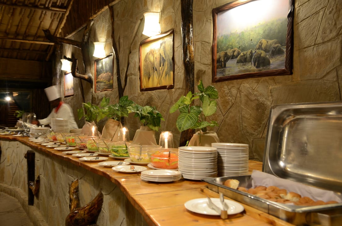 Niezłe dania Kibo Safari Camp