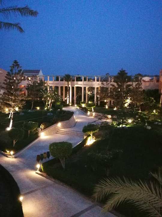 Gartenanlage Mövenpick Resort & Spa El Gouna