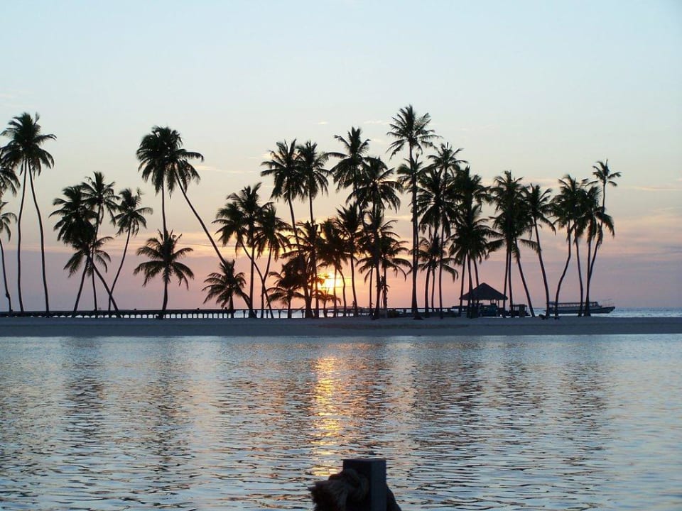 Sonnenuntergang vor Villa Gili Lankanfushi Resort