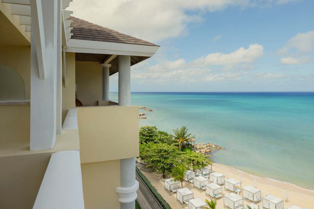 Außenansicht JOIA Rose Hall by Iberostar