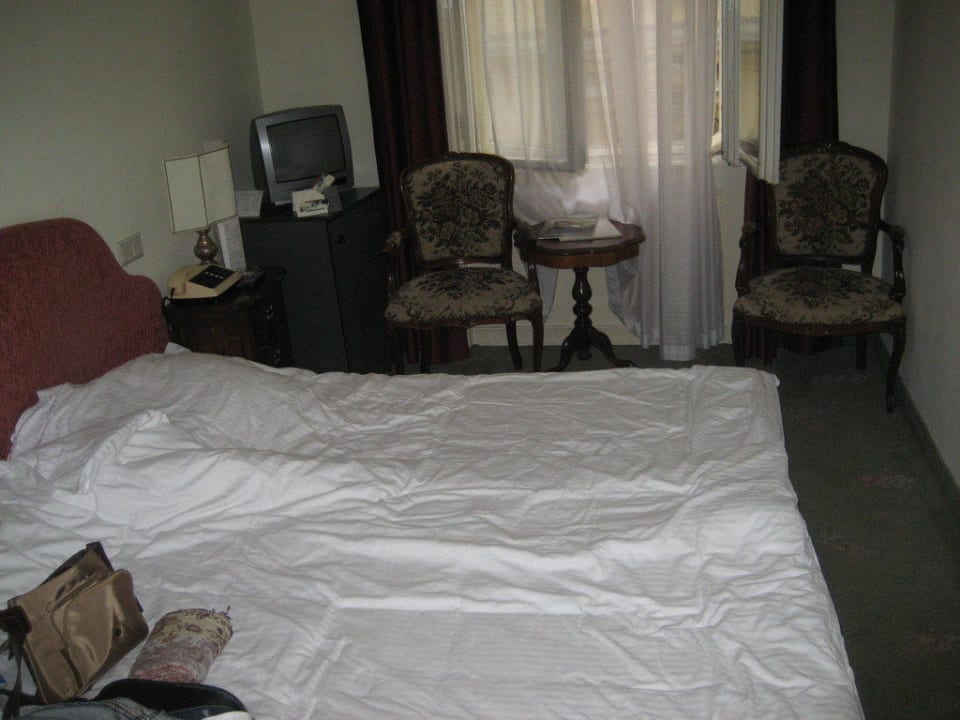 Mini-Zimmer Hotel Graben