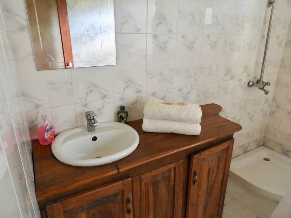 Zimmer The Vijiji Center Lodge & Safari