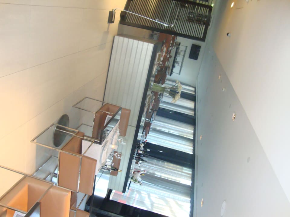 Blick in den Speisesaal Hotel H10 London Waterloo