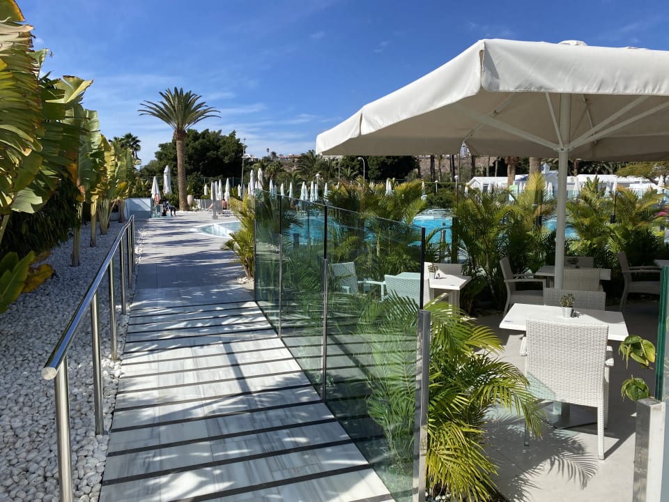 Außenansicht Canary Garden Club