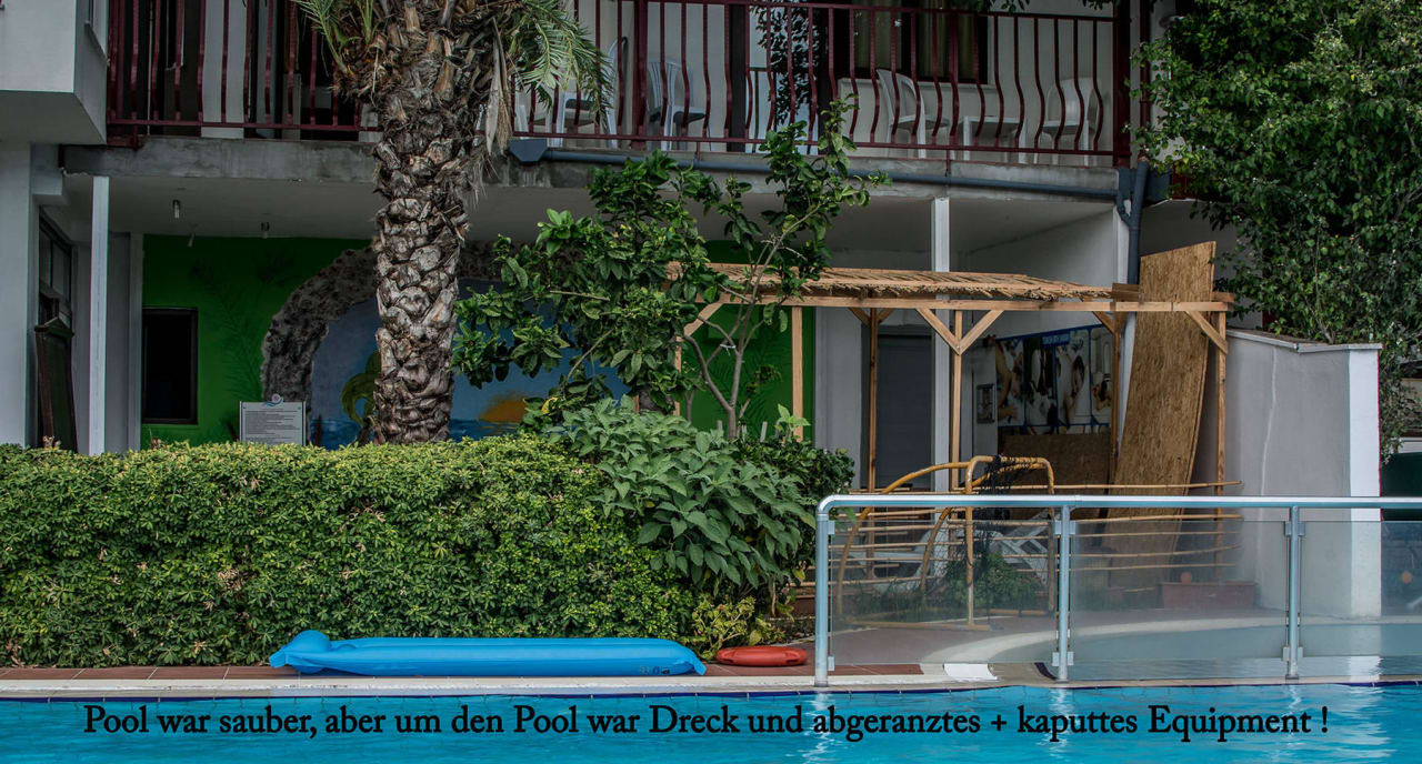 Poolanlage für 2 Hotels Hotel Side Elis