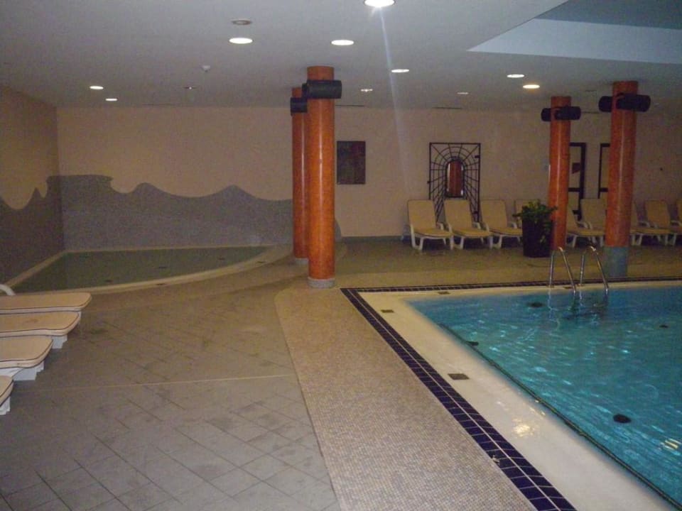 Indoor-Pool Sporthotel Wagrain