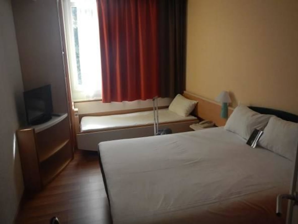 Zimmer mit getrennten Betten Hotel Ibis Irun