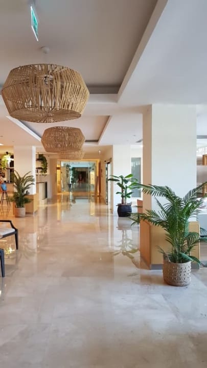 Lobby cokkee TUI BLUE Xanthe