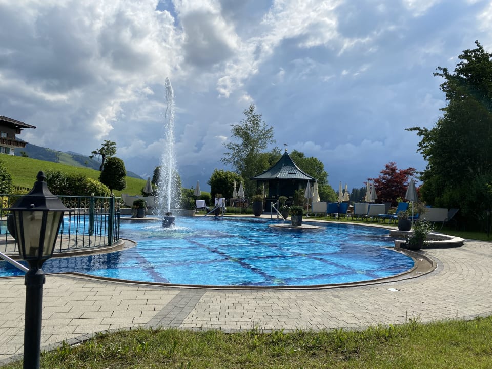 Pool Wohlfühlresort Peternhof