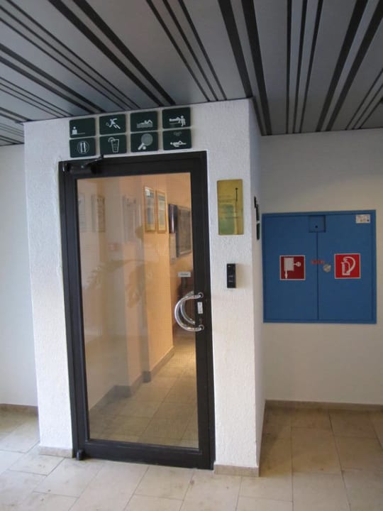 Tür zum Lobby-Bereich Strandhotel Georgshöhe