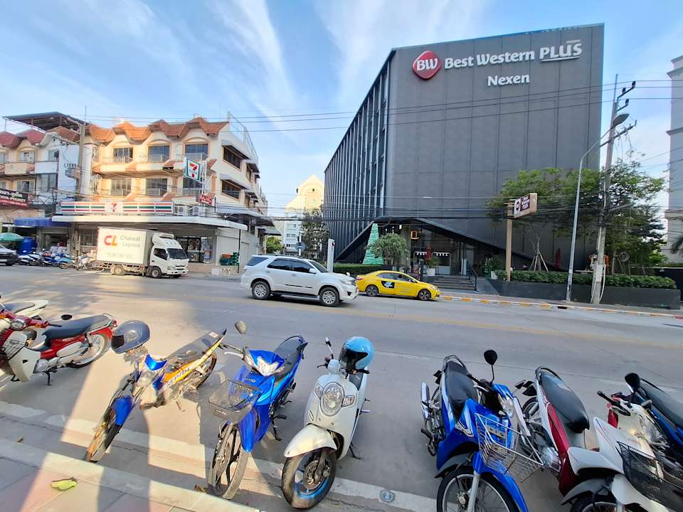 Außenansicht Best Western Plus Nexen Pattaya