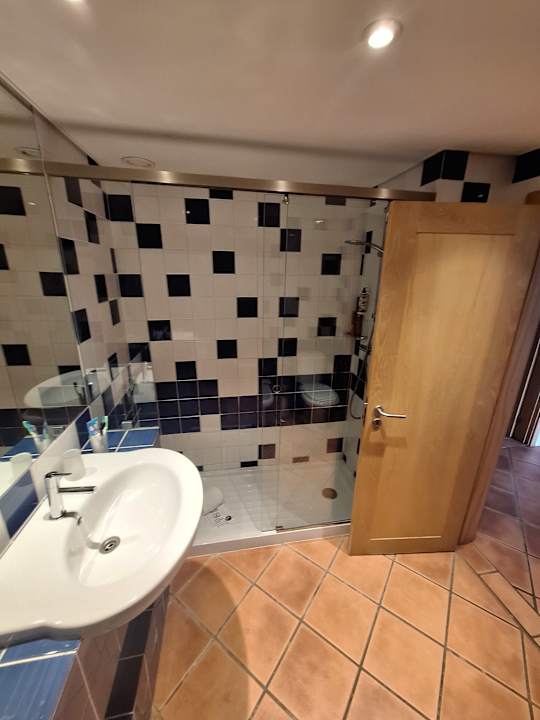 Zimmer The Patio Suite Hotel