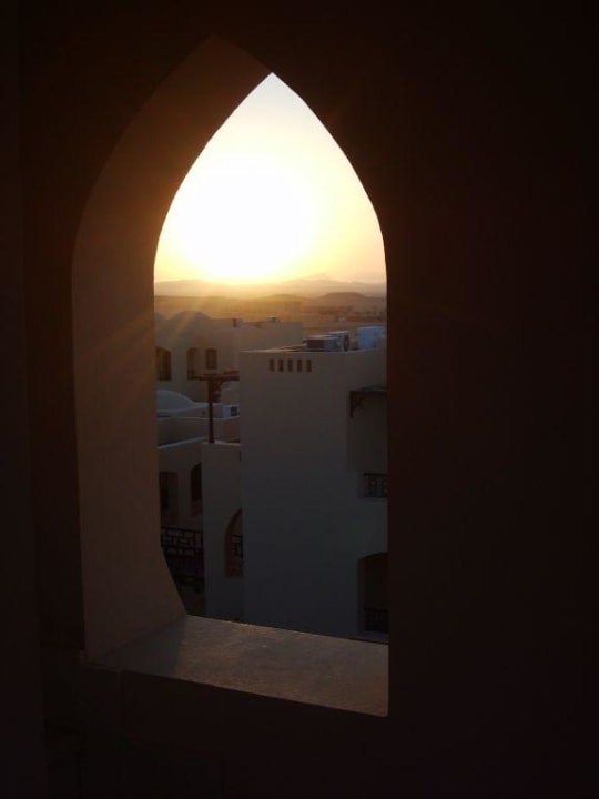 Sonnenuntergang vom Turm aus gesehen Steigenberger Coraya Beach - Adults only