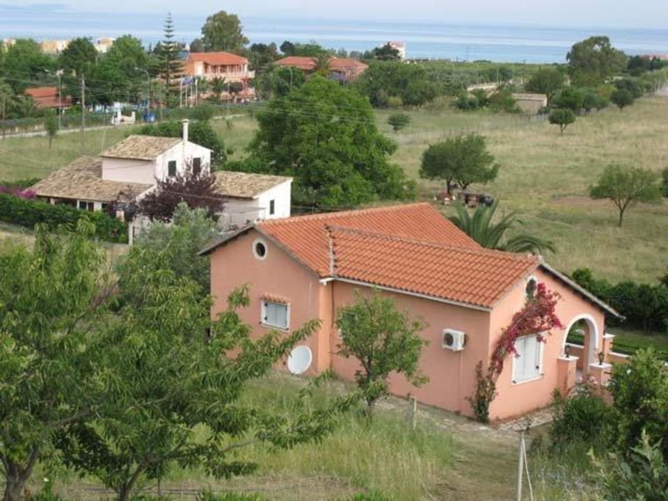 Villa Aphroditi Almiros Apartments
