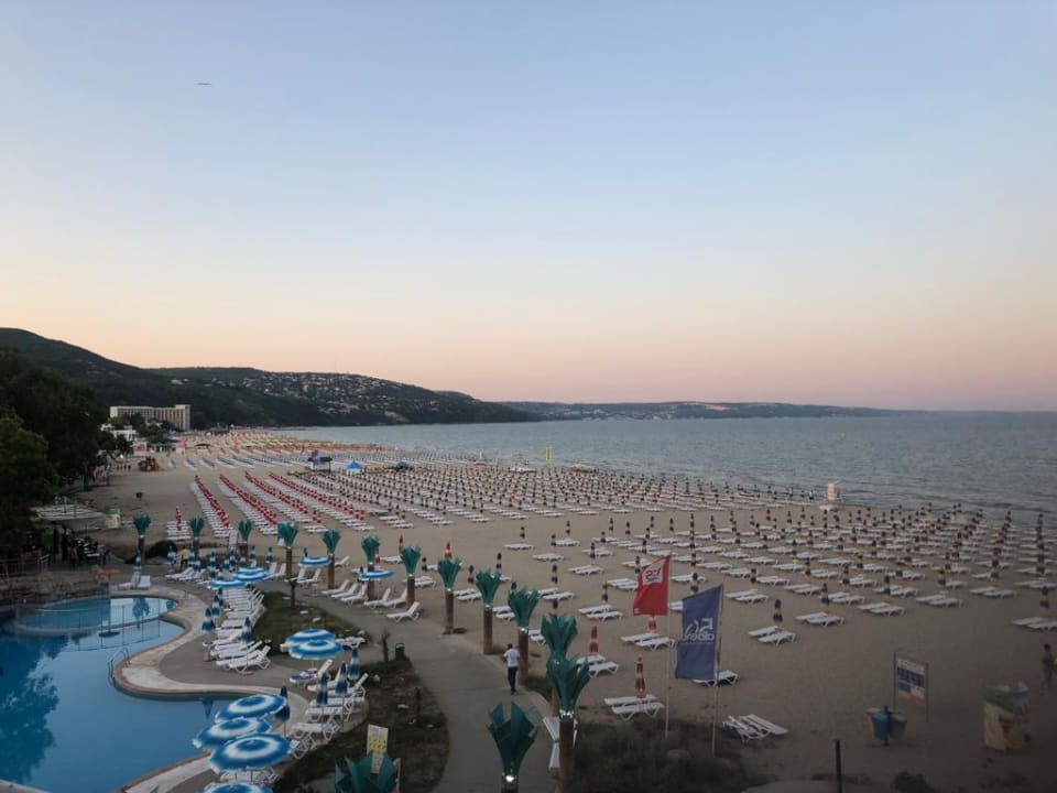 Strand Hotel Borjana