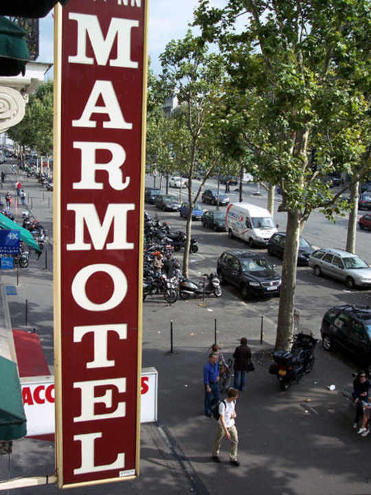 Hotelschild Hotel Marmotel Etoile