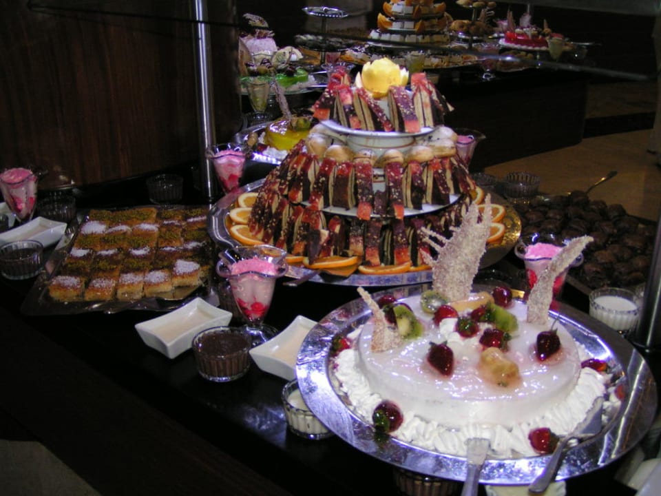 Hüftgold. Seaden Sea World Resort & Spa