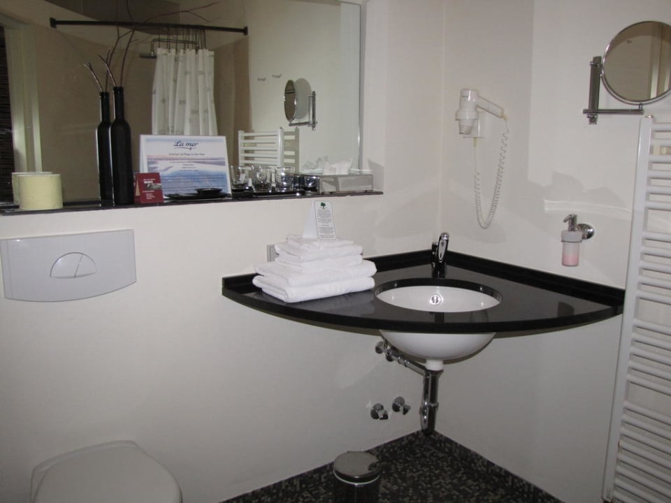 Badezimmer NAKUK | Das Friesische Landhotel