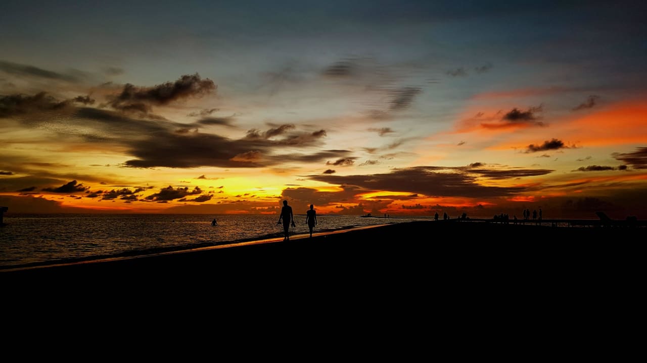 Sandbank Kuramathi Maldives
