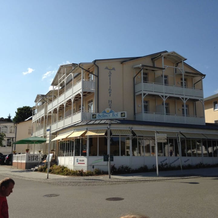 Vorderansicht  Hotel Selliner Hof