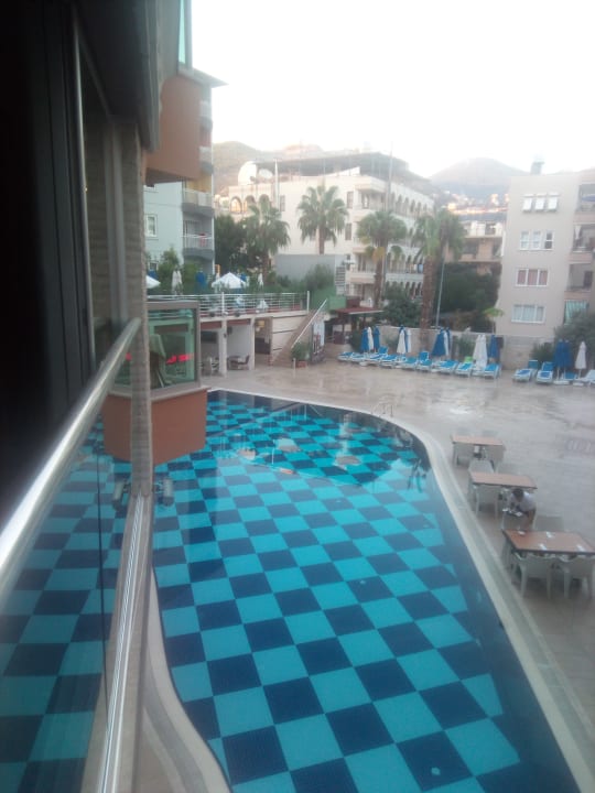 Pool Tac Premier Hotel & Spa