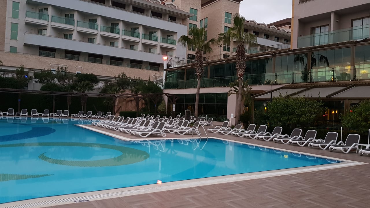 Pool Aydinbey Kings Palace & Spa