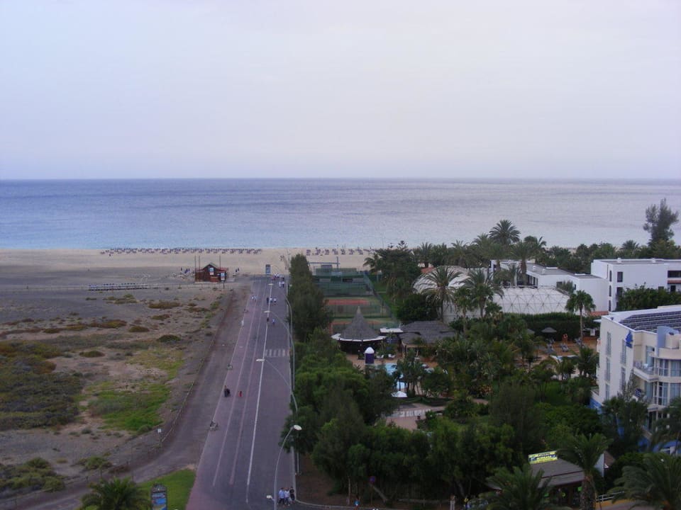 Weg zum Strand IFA Altamarena by Lopesan Hotels