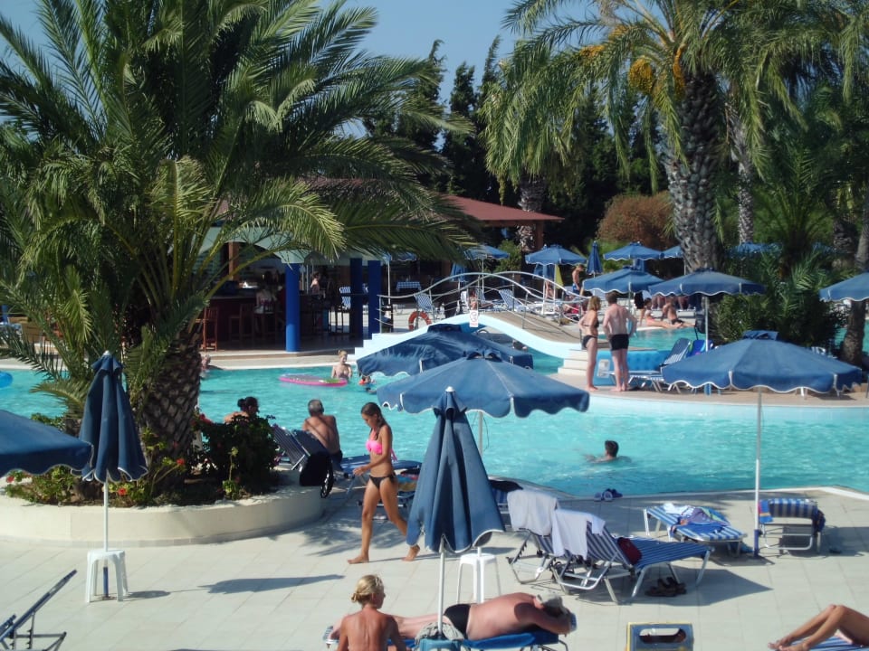 Pool Kresten Palace Hotel