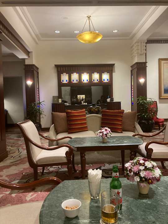 Lobby Hotel Majapahit Surabaya
