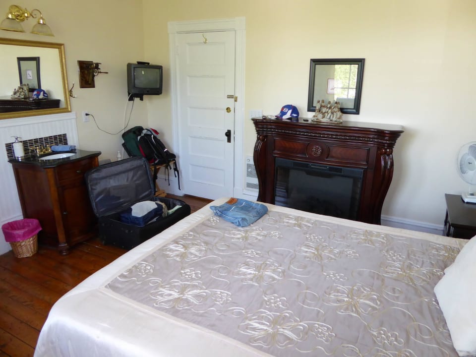 Edith's Room The Lilac Inn B&B