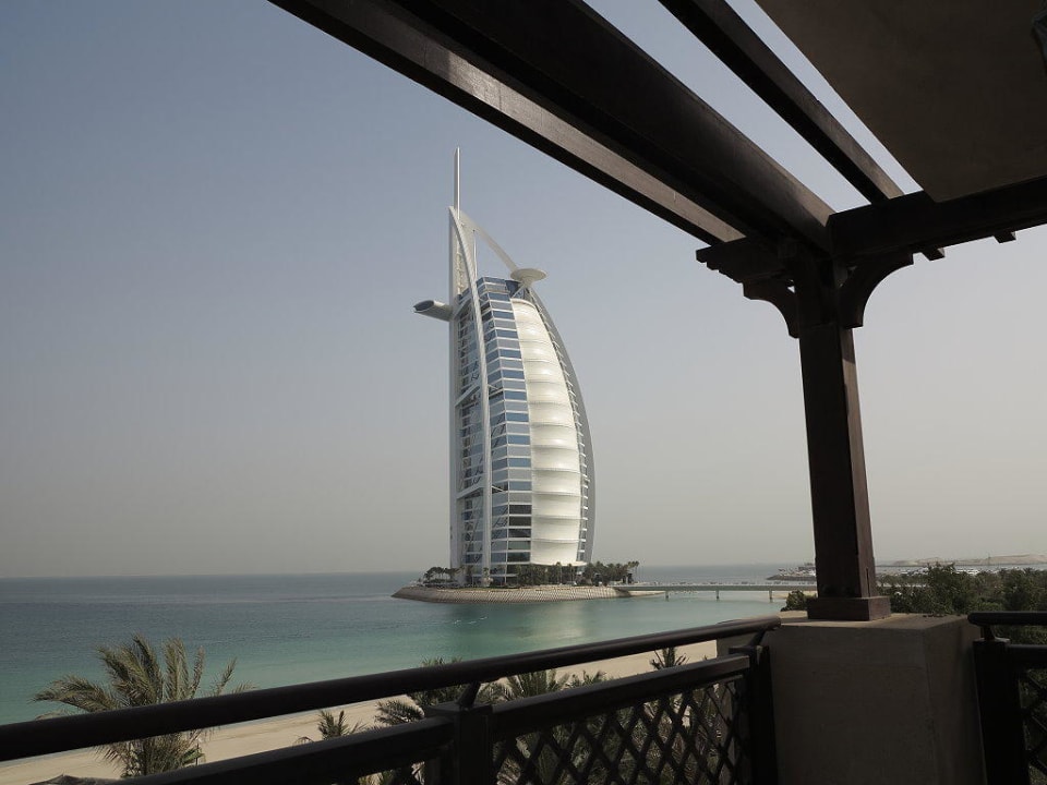 Balkon mit Blick auf Burj Al Arab Jumeirah Mina Al Salam