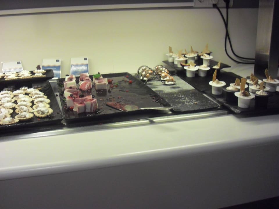 Kuchenbuffet allsun Hotel Pil-lari Playa