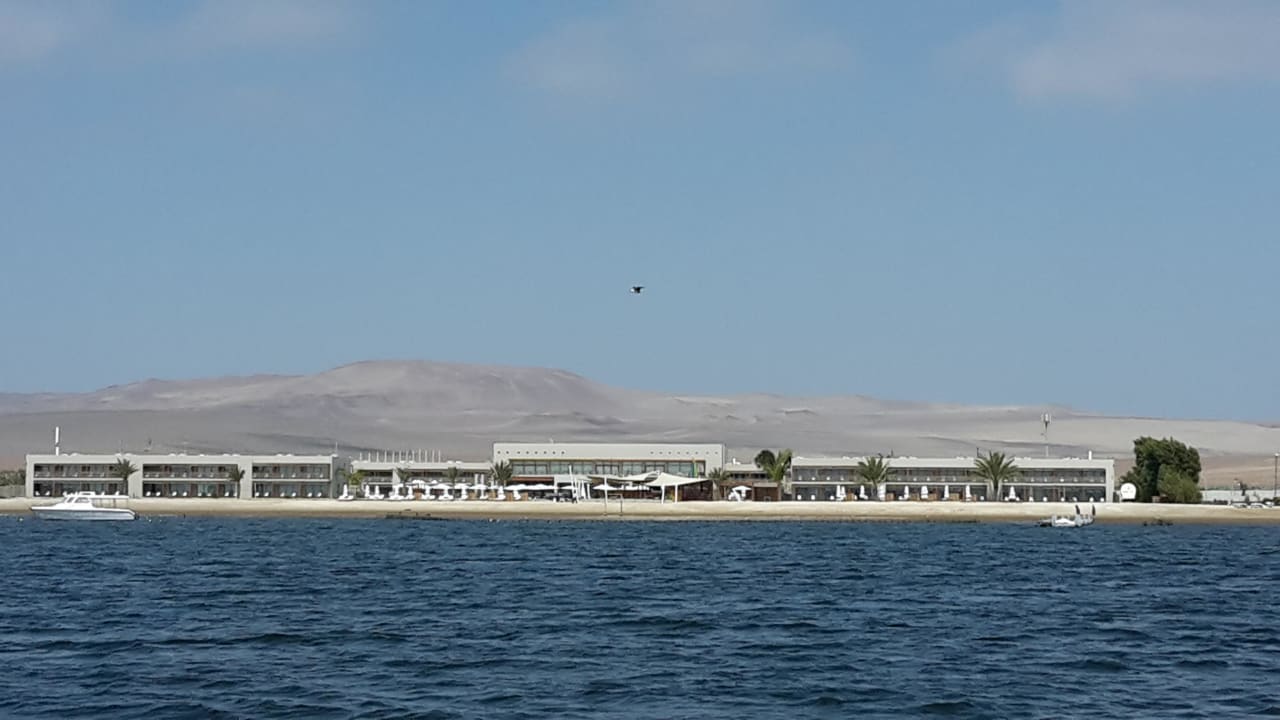 Hotelanlage vom Boot aus DoubleTree by Hilton Resort Paracas