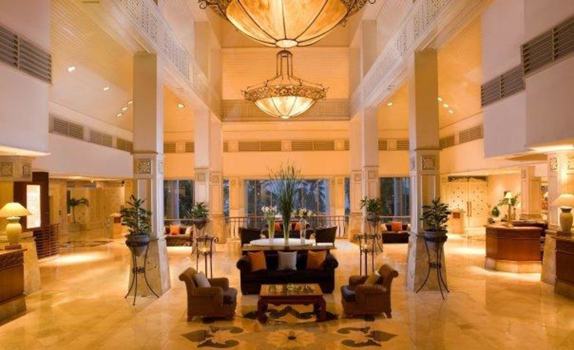 Lobby Hotel Sheraton Bandara