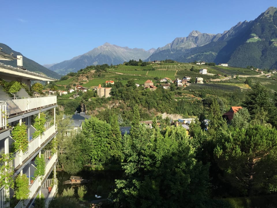 Blick von der Frühstücksterrasse Hotel Villa Irma
