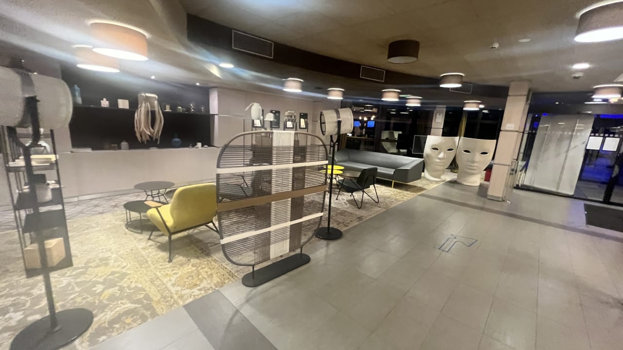 Lobby Hotel Novotel Marne La Vallée Collégien