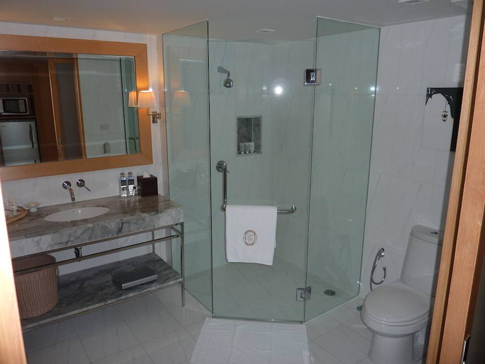 Bad Hotel Lebua At State Tower