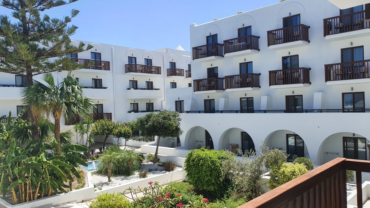 Außenansicht TUI BLUE Oceanis Beach and Spa Resort