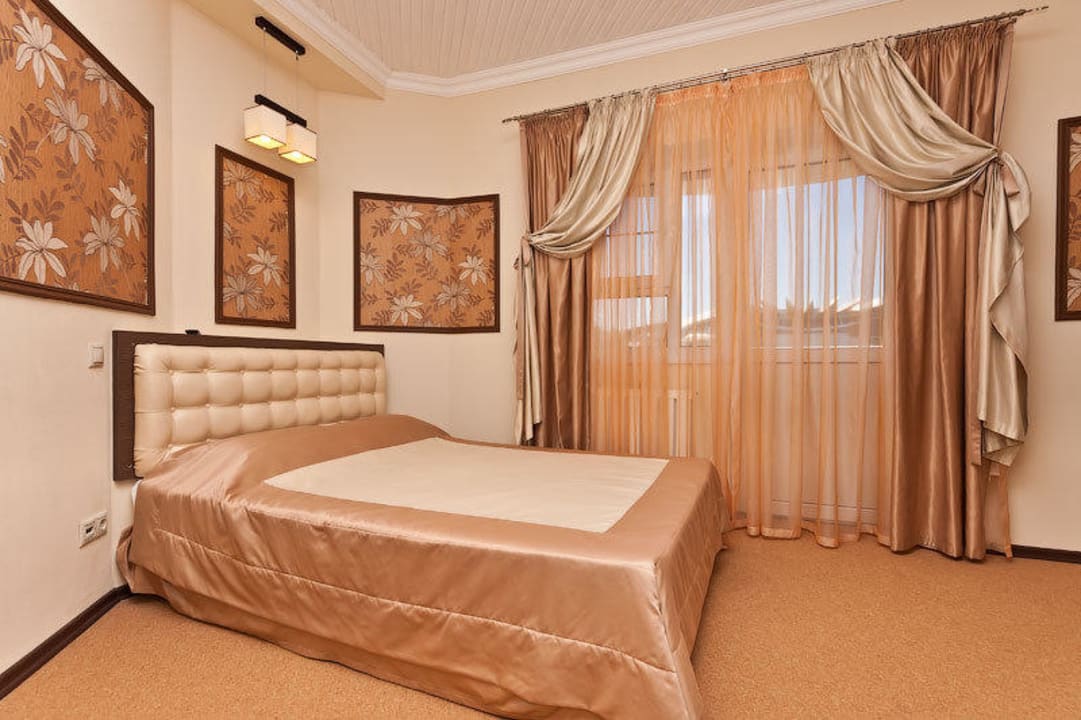 Люкс Спальная Hotel Albatros / Отель Альбатрос